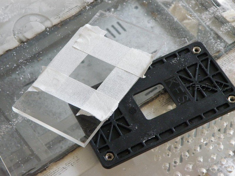 点击查看大图 经过两个月的折腾 终于整出来个能拿出手的改造电脑机箱