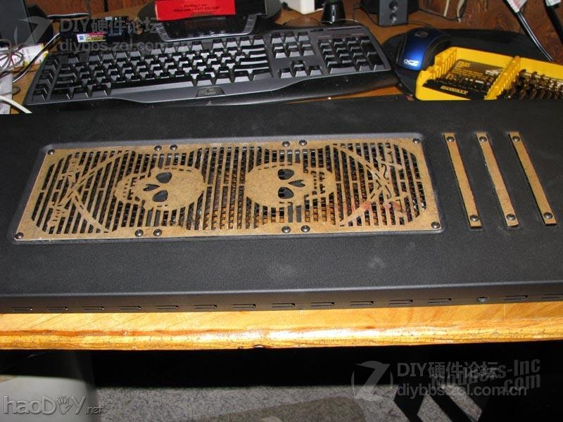 点击查看大图 蓝色复仇者,Bluebeards Revenge电脑机箱改造