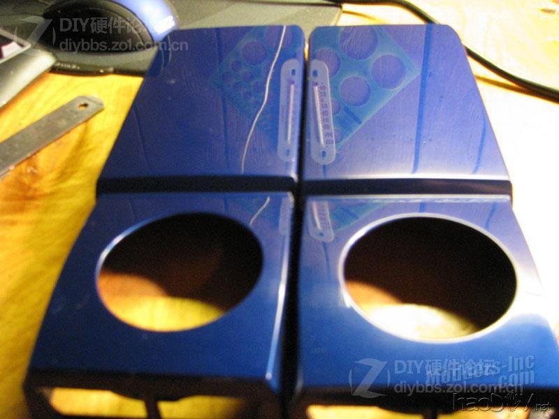 点击查看大图 蓝色复仇者,Bluebeards Revenge电脑机箱改造