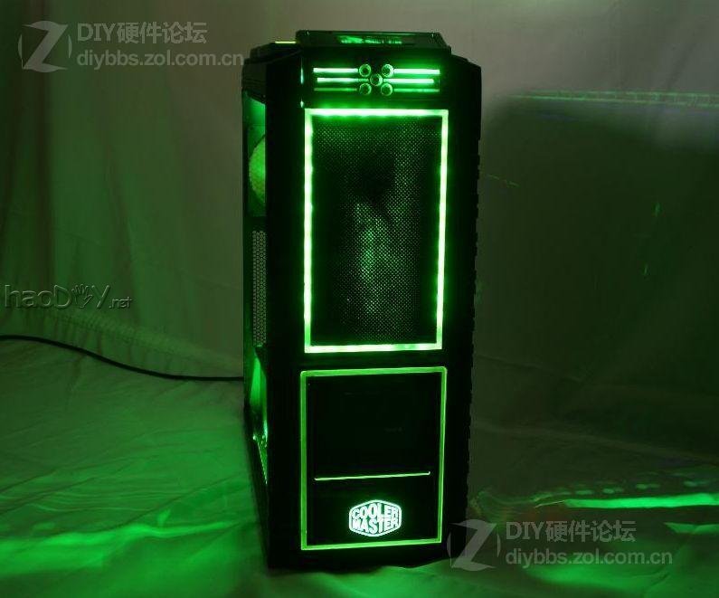 点击查看大图 荷兰的CM-HAF-XL电脑机箱改装改造