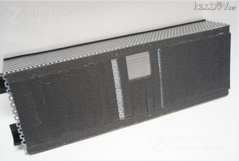 点击查看大图 荷兰的CM-HAF-XL电脑机箱改装改造