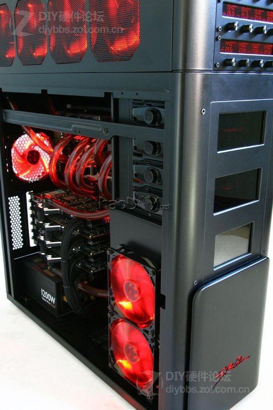 点击查看大图 红色堆垛机,强大的ATCs 840 STACKER机箱MOD(超多图,猫抗住……^^!)回复图片2488679