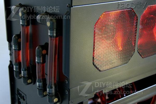 点击查看大图 红色堆垛机,强大的ATCs 840 STACKER电脑机箱MOD改造