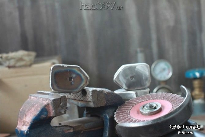 86.jpg DIY不锈钢小小坦克模型