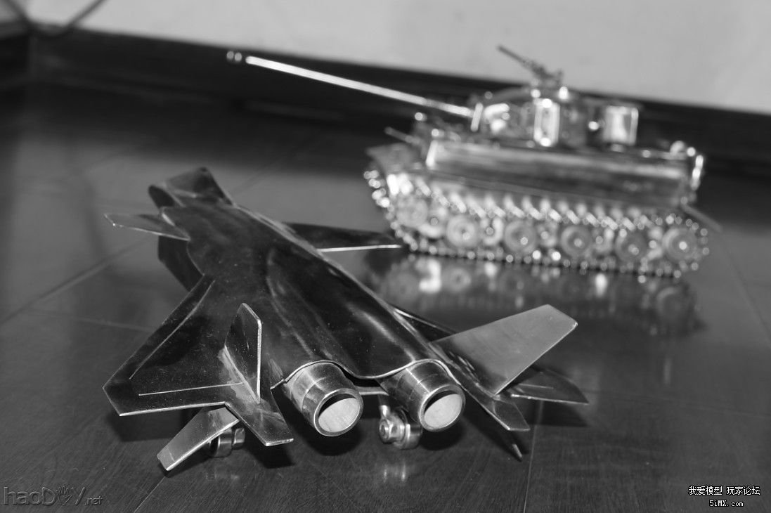 027.jpg DIY不锈钢小小坦克模型