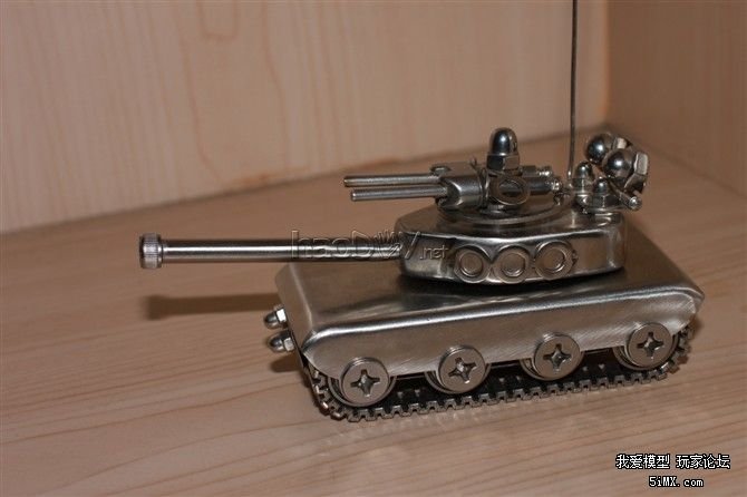 94.jpg DIY不锈钢小小坦克模型