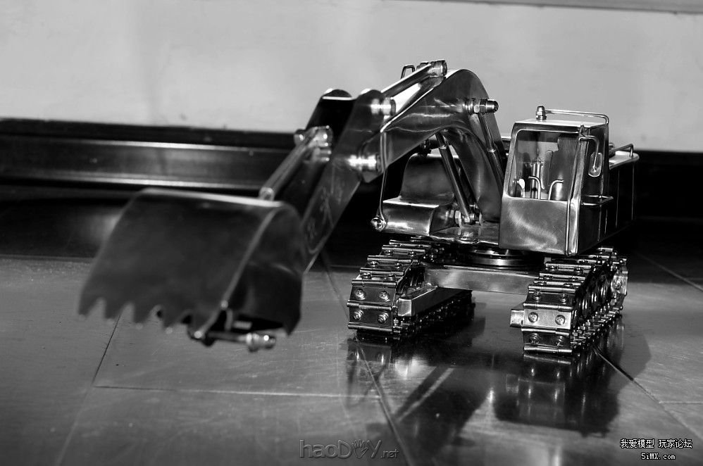 135.jpg DIY不锈钢小小坦克模型