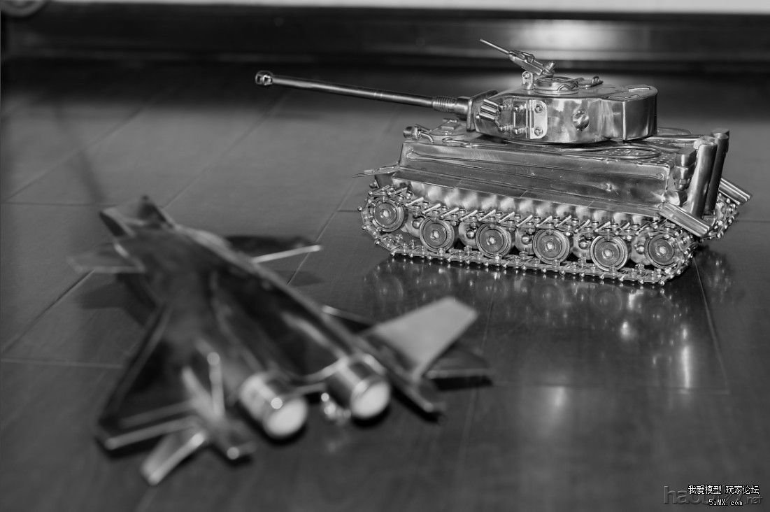 028.jpg DIY不锈钢小小坦克模型