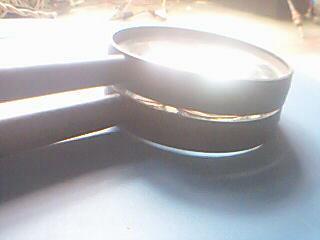 9  把两个加工好的放大镜重叠在一起,固定好即可 自制带灯高倍带led灯放大镜