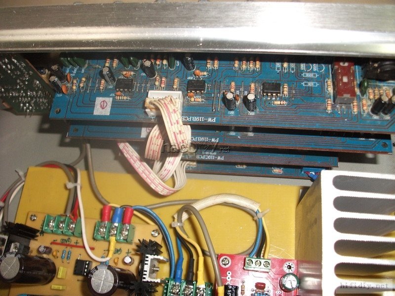 卡拉OK前级特写.JPG 再次制作环氧树脂板机箱的LM4766BTL卡拉OK功放