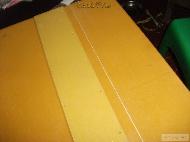 机箱制作中1.JPG 再次制作环氧树脂板机箱的LM4766BTL卡拉OK功放