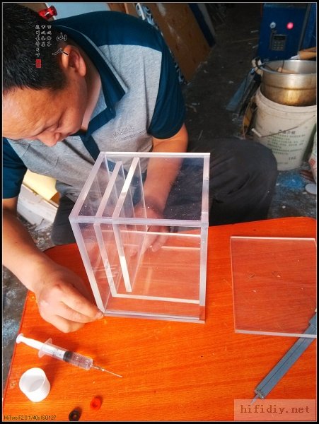 nEO_IMG_IMG_20130511_121656.jpg 亚克力迷宫全频音箱出炉了