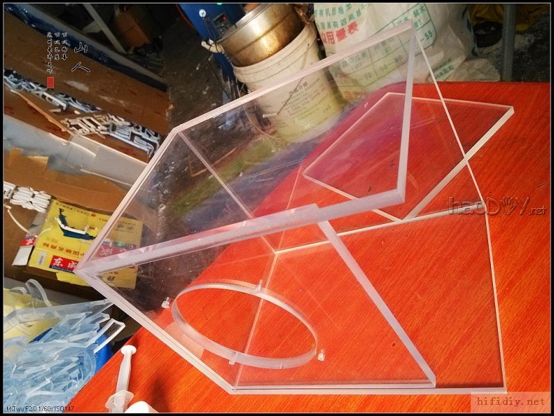 nEO_IMG_IMG_20130511_111046.jpg 亚克力迷宫全频音箱出炉了