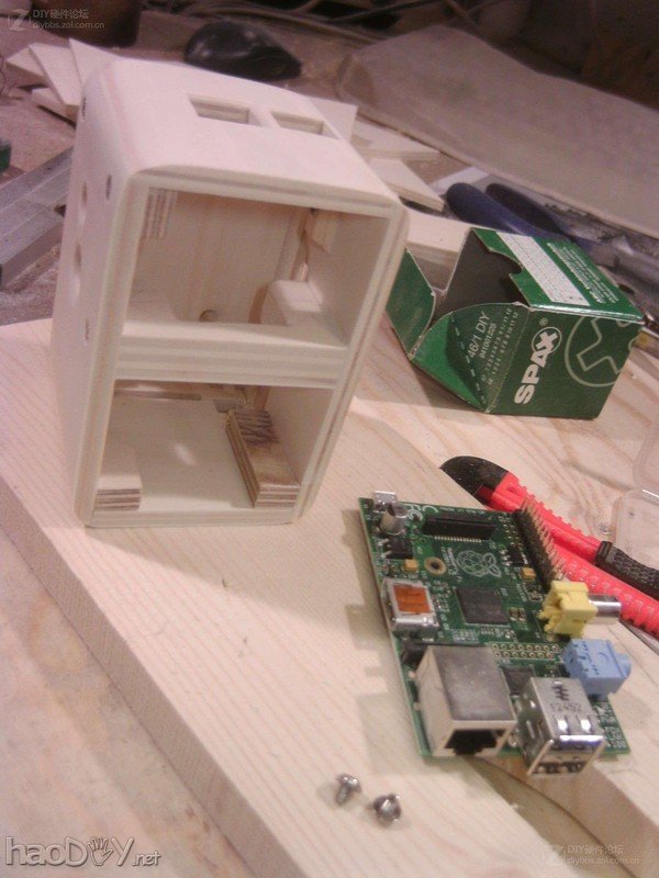 点击查看大图 一个神器的改造,树莓派外壳制作