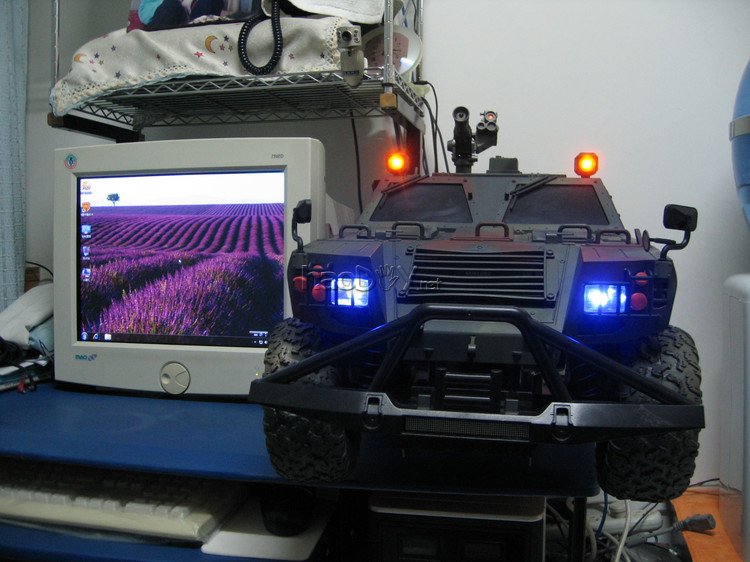 可驾驶的电脑机箱