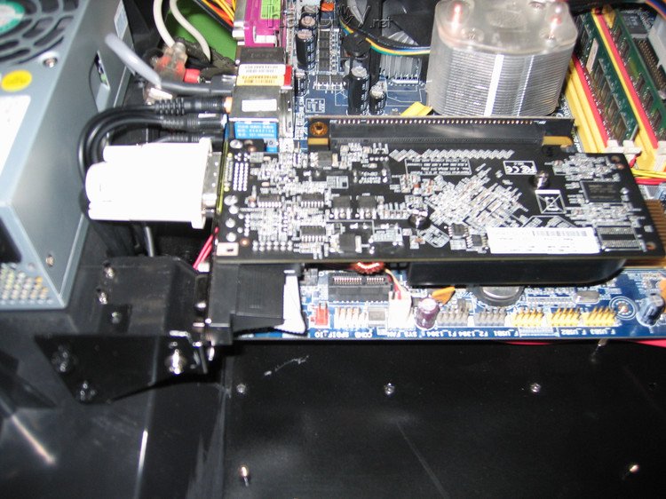 可驾驶的电脑机箱