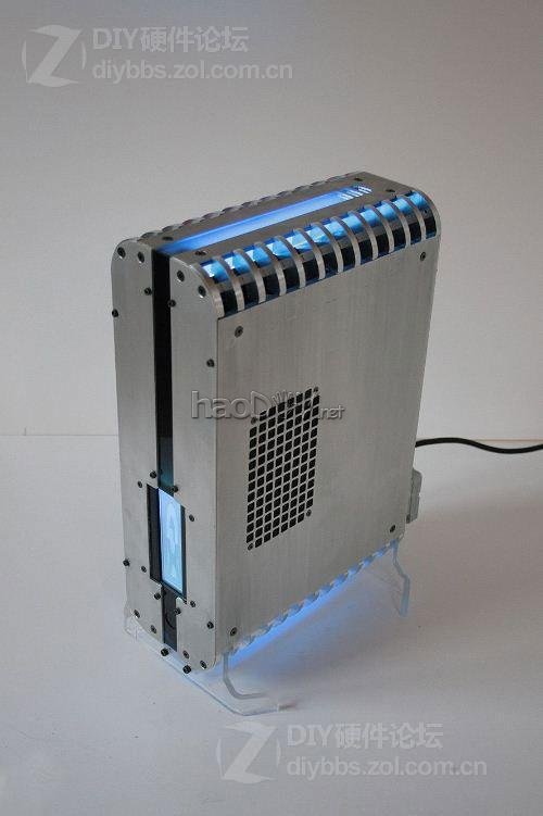 点击查看大图 NIU人的HTPC机箱改造