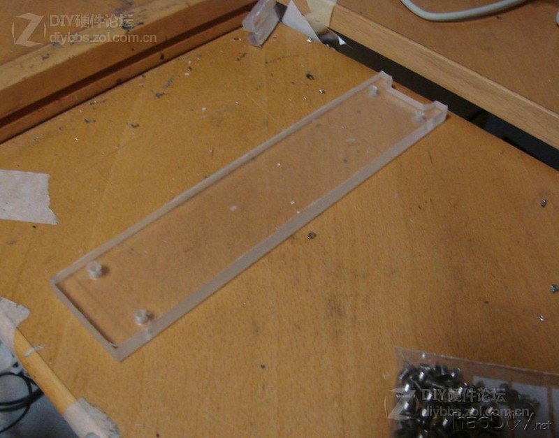 点击查看大图 NIU人的HTPC机箱改造