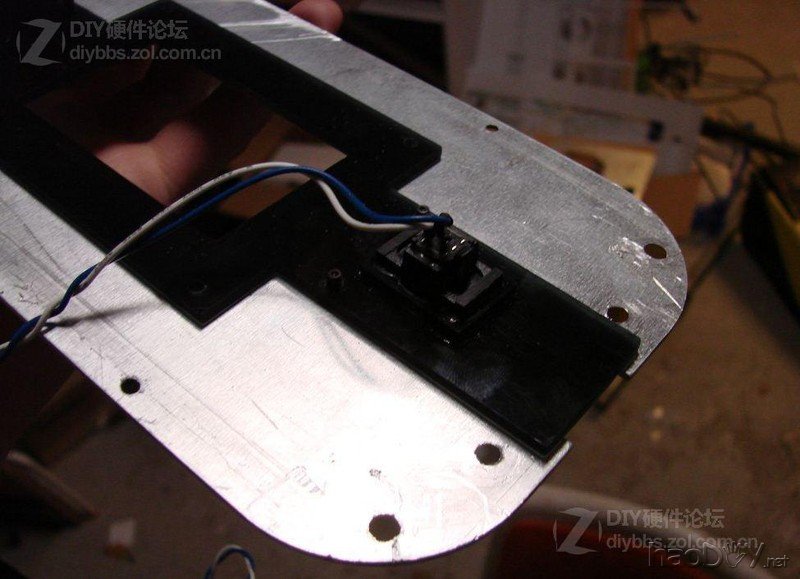 点击查看大图 NIU人的HTPC机箱改造