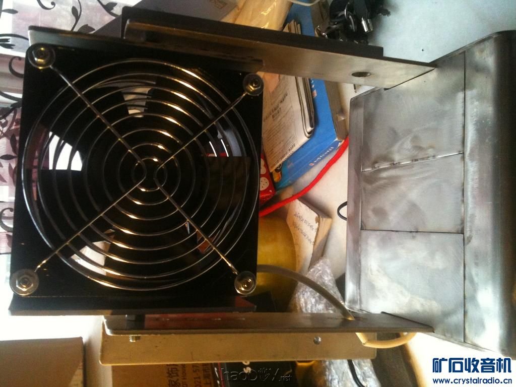 318_2012110616383800_IMG_0318.JPG 自制了1个乞丐焊接吸烟仪。请各位老师指教,批评。。。