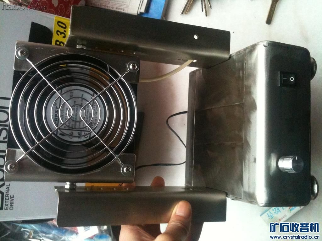 315_2012110616371100_IMG_0315.JPG 自制了1个乞丐焊接吸烟仪。请各位老师指教,批评。。。