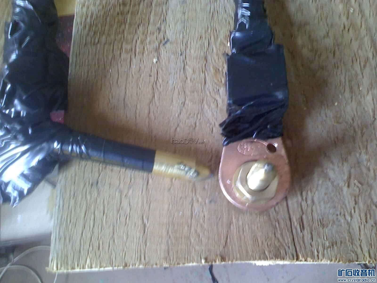 IMG0720095100.jpg 用黄铜估摸的点焊机