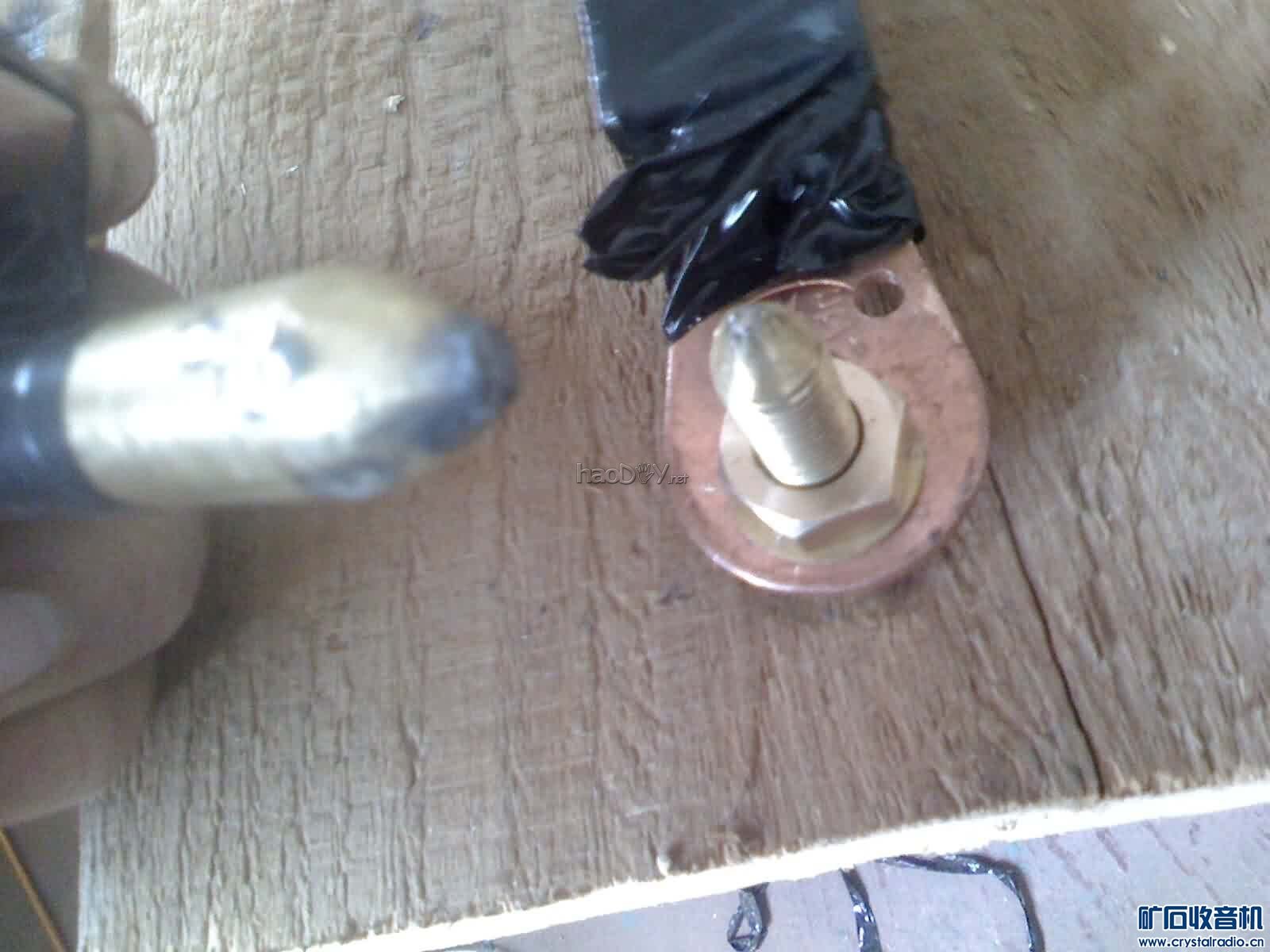 IMG0720095000.jpg 用黄铜估摸的点焊机