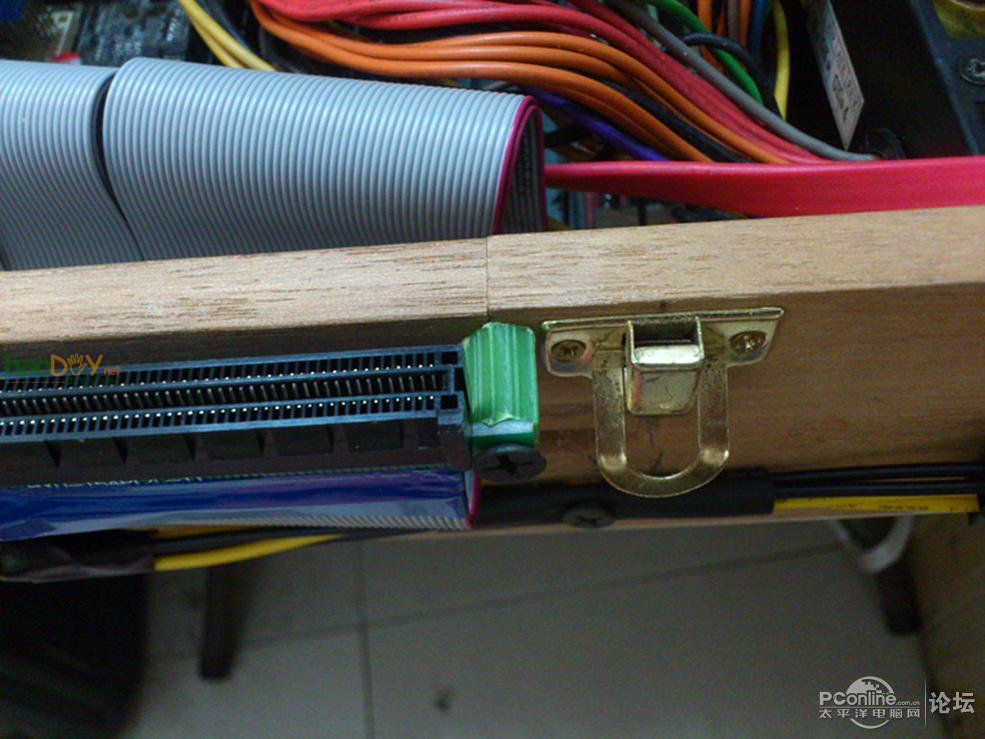 点击查看原图 最近拼的ITX木箱电脑一体机,烂测试平台