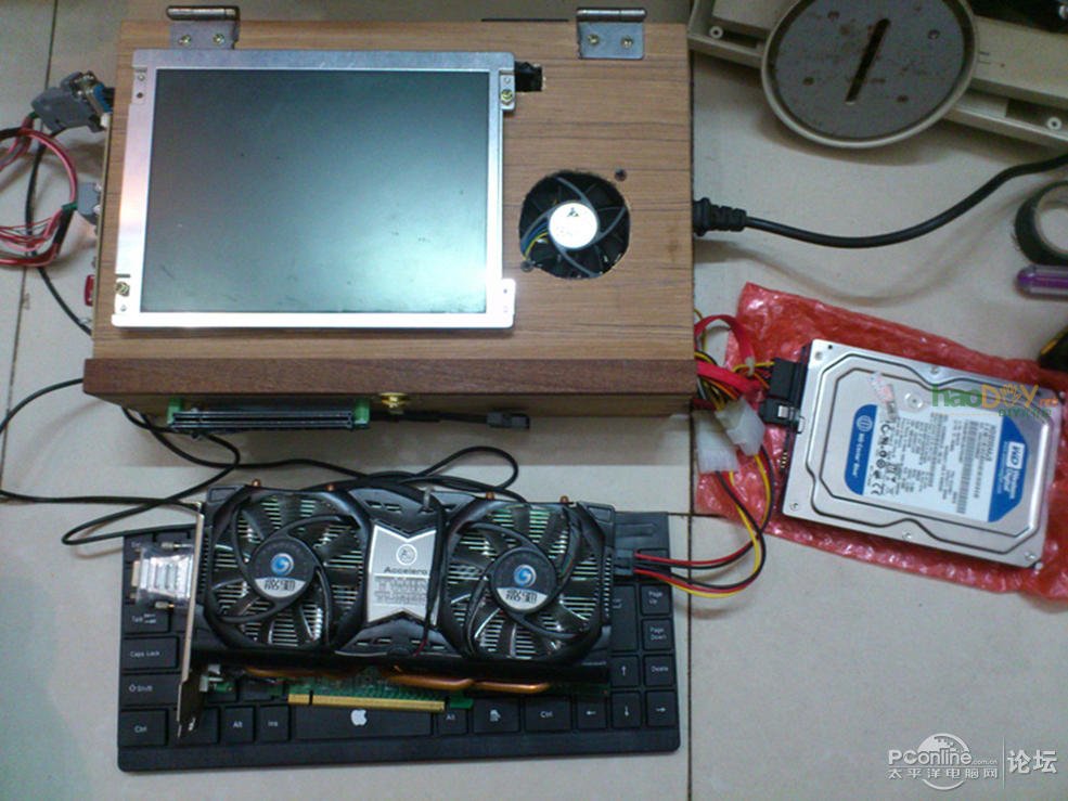 点击查看原图 最近拼的ITX木箱电脑一体机,烂测试平台