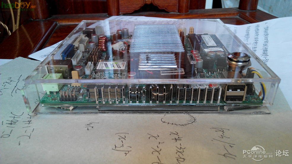 点击查看原图 手工透明机箱电脑主机第二代