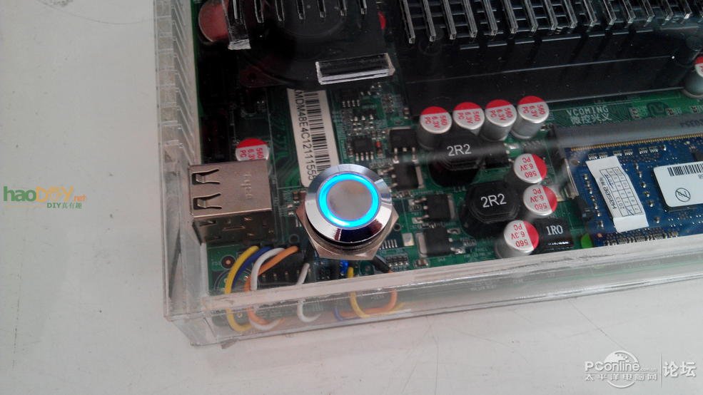 点击查看原图 手工透明机箱电脑主机第二代