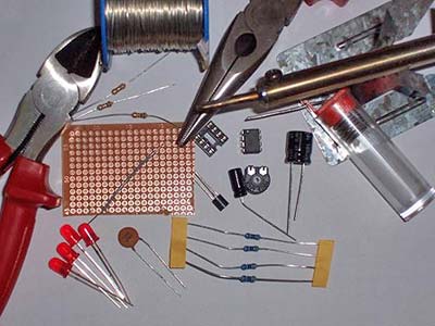 DIY简单LED 闪光灯 流水灯频闪灯电路