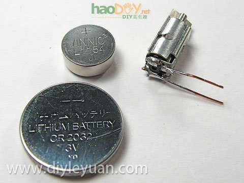 用牙刷制作的小机器人 附视频