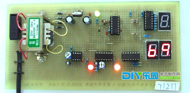 江西省第19届电子设计大赛作品图-纪念日显示电路