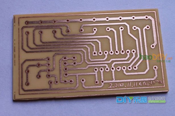 CD4017流水灯led电路的制作