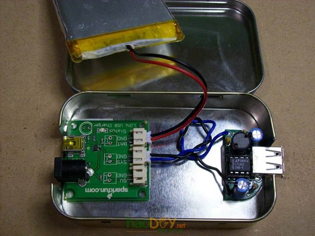 DIY iPhone iPod 太阳能充电器的制作