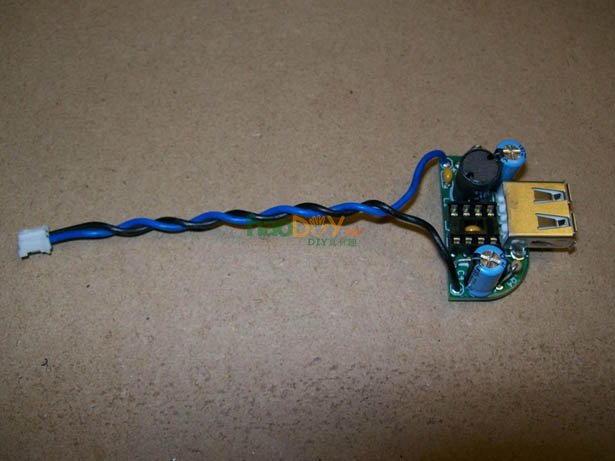 DIY iPhone iPod 太阳能充电器的制作