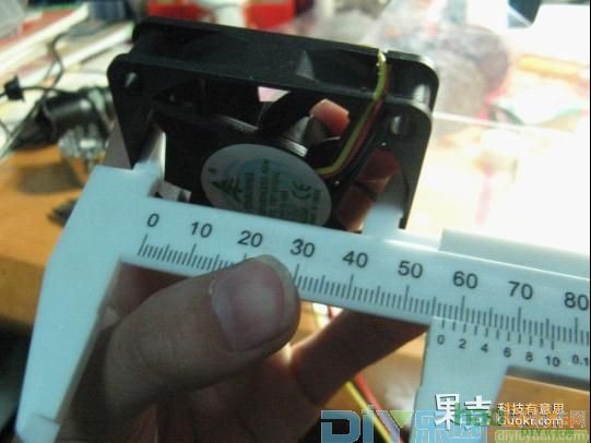 自制简易超声波雾化加湿器