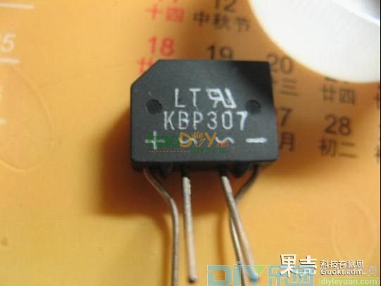 自制简易超声波雾化加湿器