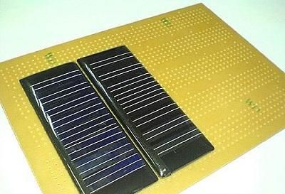 太阳能供电板充电器的制作