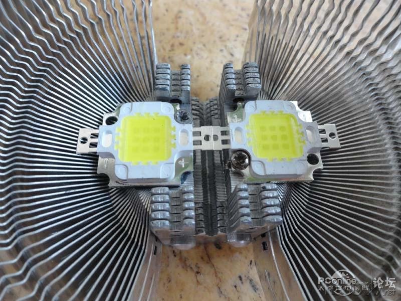 点击查看原图 山寨10w大功率LED灯全过程