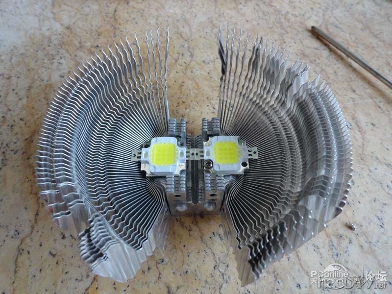 点击查看原图 山寨10w大功率LED灯全过程