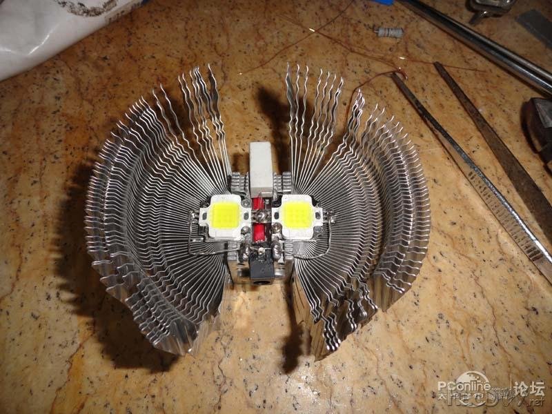 点击查看原图 山寨10w大功率LED灯全过程