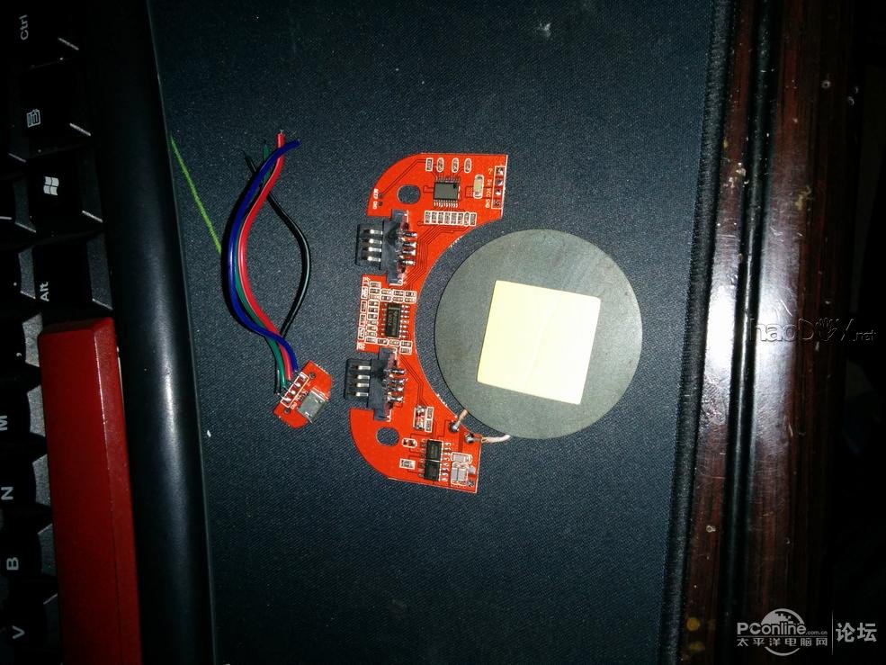 点击查看原图 移动电源加装无线充电功能