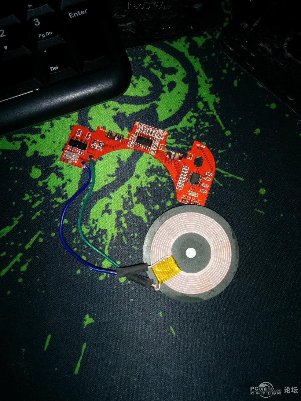 点击查看原图 移动电源加装无线充电功能