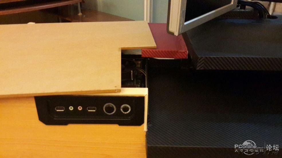 点击查看原图 DIY一体式小电脑桌~~☆~~!