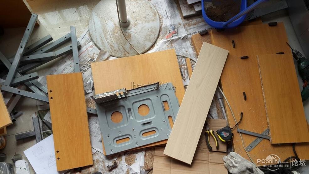 点击查看原图 DIY一体式小电脑桌~~☆~~!