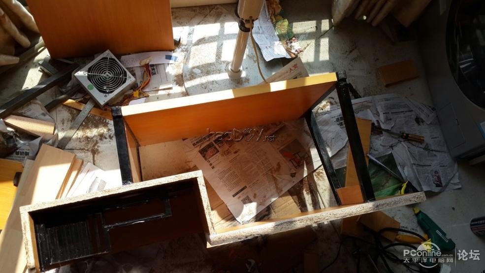 点击查看原图 DIY一体式小电脑桌~~☆~~!