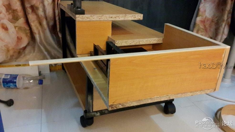 点击查看原图 DIY一体式小电脑桌~~☆~~!