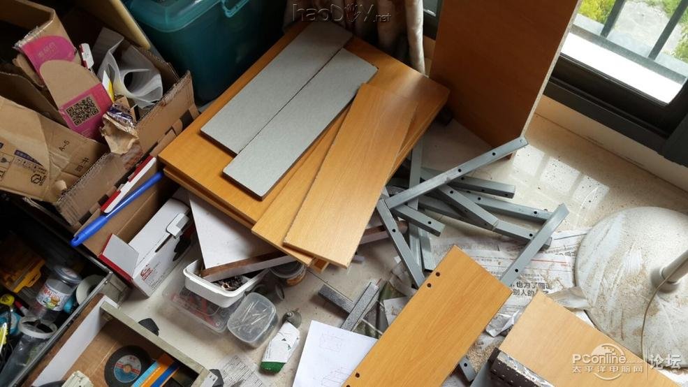 点击查看原图 DIY一体式小电脑桌~~☆~~!